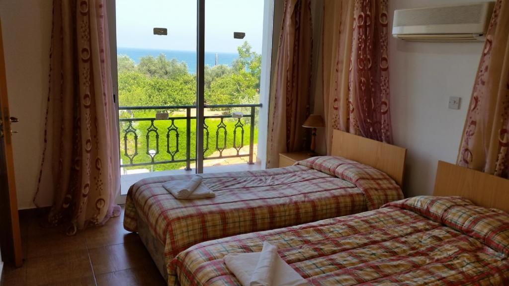 Villa Sotiroulla Kato Yialia Exterior foto